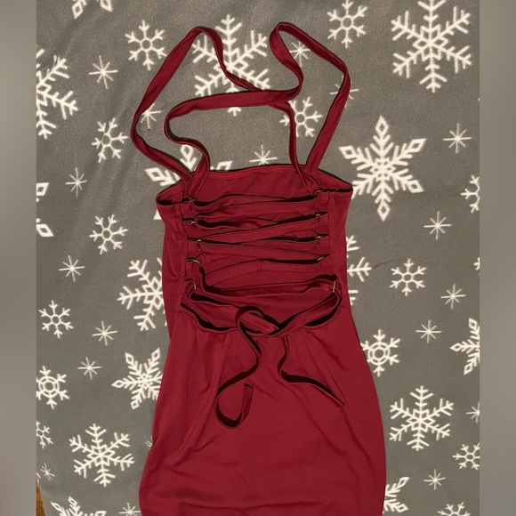 Burgundy Bodycon Dress - Picture 1 of 5